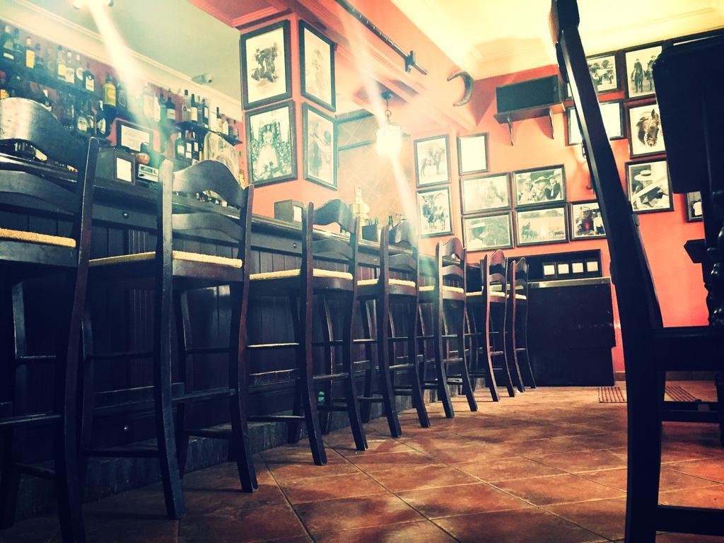 Hostal Pechi Huévar Dış mekan fotoğraf