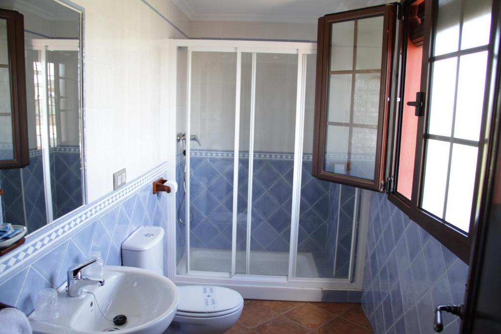 Hostal Pechi Huévar Oda fotoğraf