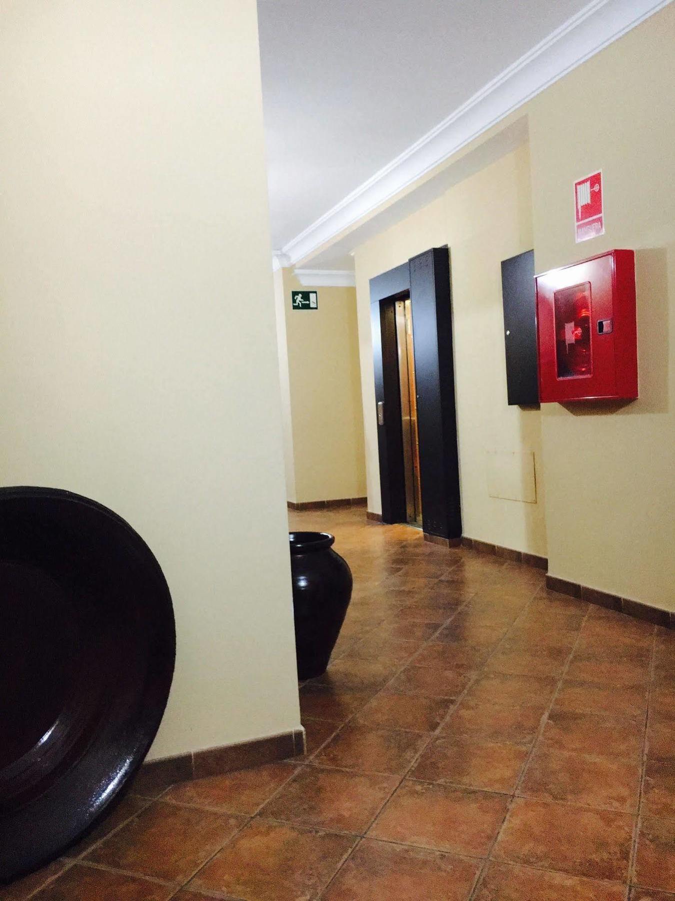 Hostal Pechi Huévar Dış mekan fotoğraf